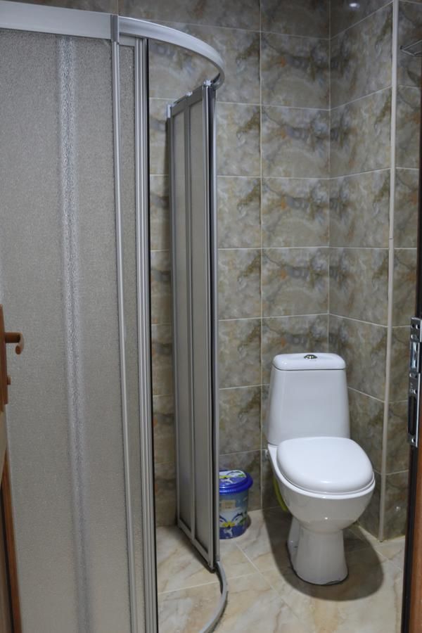 Отели типа «постель и завтрак» Roof Inn Батуми-28