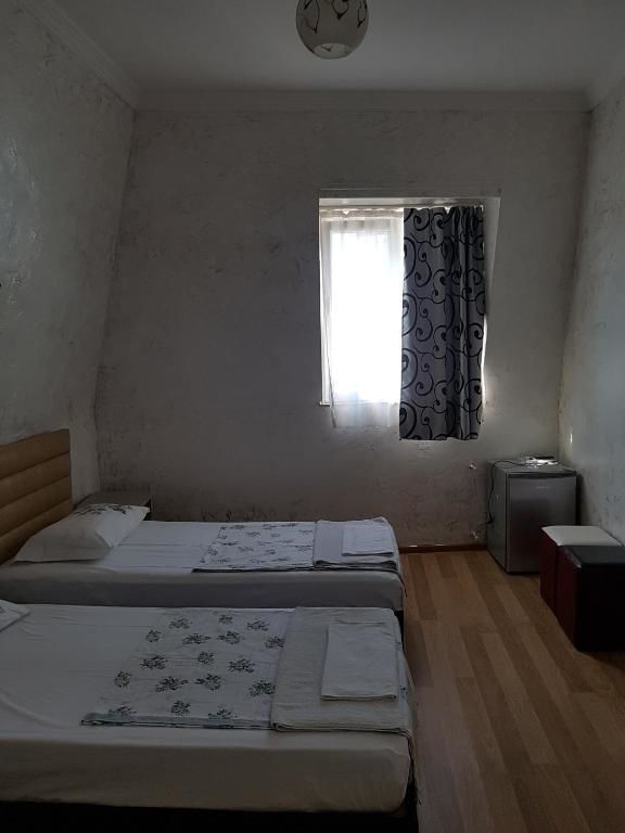 Отели типа «постель и завтрак» Roof Inn Батуми-74