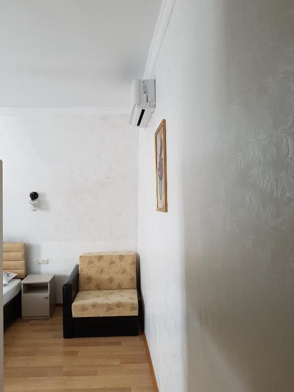 Отели типа «постель и завтрак» Roof Inn Батуми-82