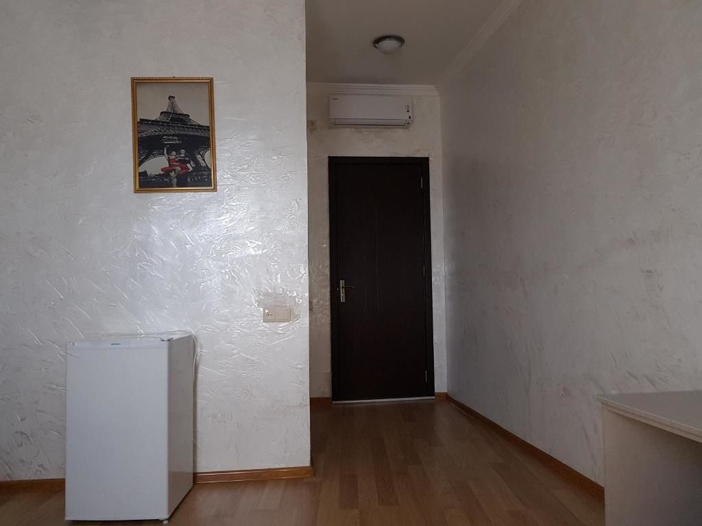 Отели типа «постель и завтрак» Roof Inn Батуми-86