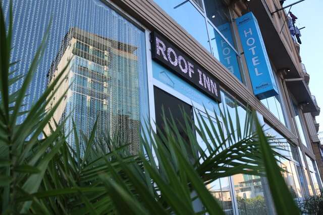 Отели типа «постель и завтрак» Roof Inn Батуми-3
