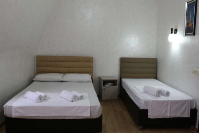 Отели типа «постель и завтрак» Roof Inn Батуми-24