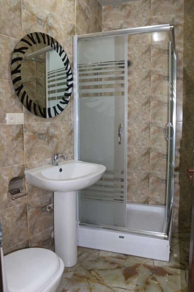 Отели типа «постель и завтрак» Roof Inn Батуми-41