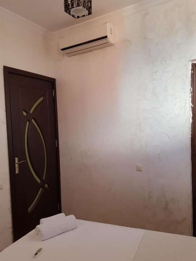 Отели типа «постель и завтрак» Roof Inn Батуми-92